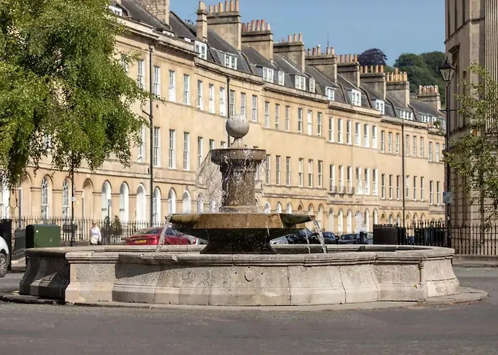 Next To Bath Abbey & Roman Baths - Gorgeous Georgian House